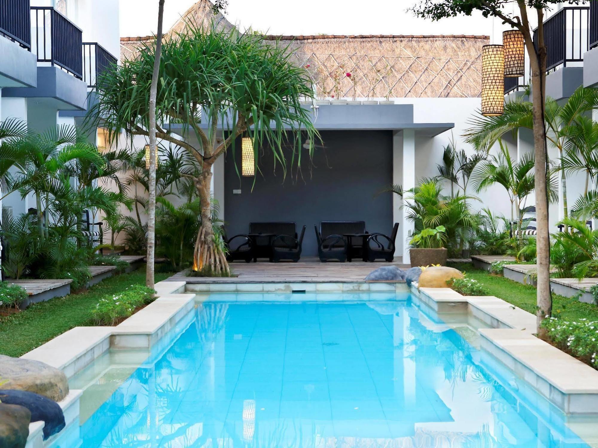 7 Bidadari Boutique Hotel Seminyak  Bagian luar foto