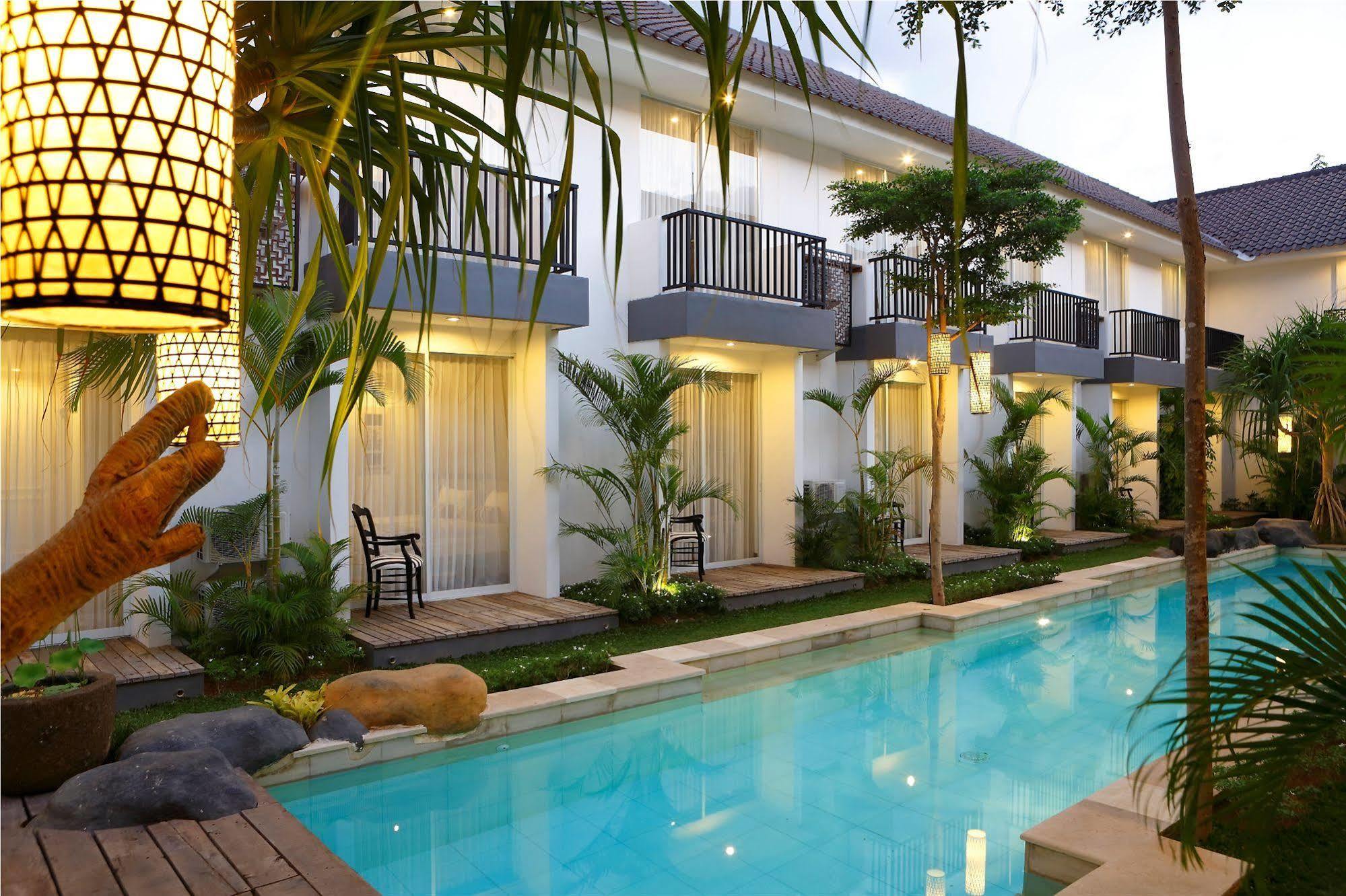 7 Bidadari Boutique Hotel Seminyak  Bagian luar foto