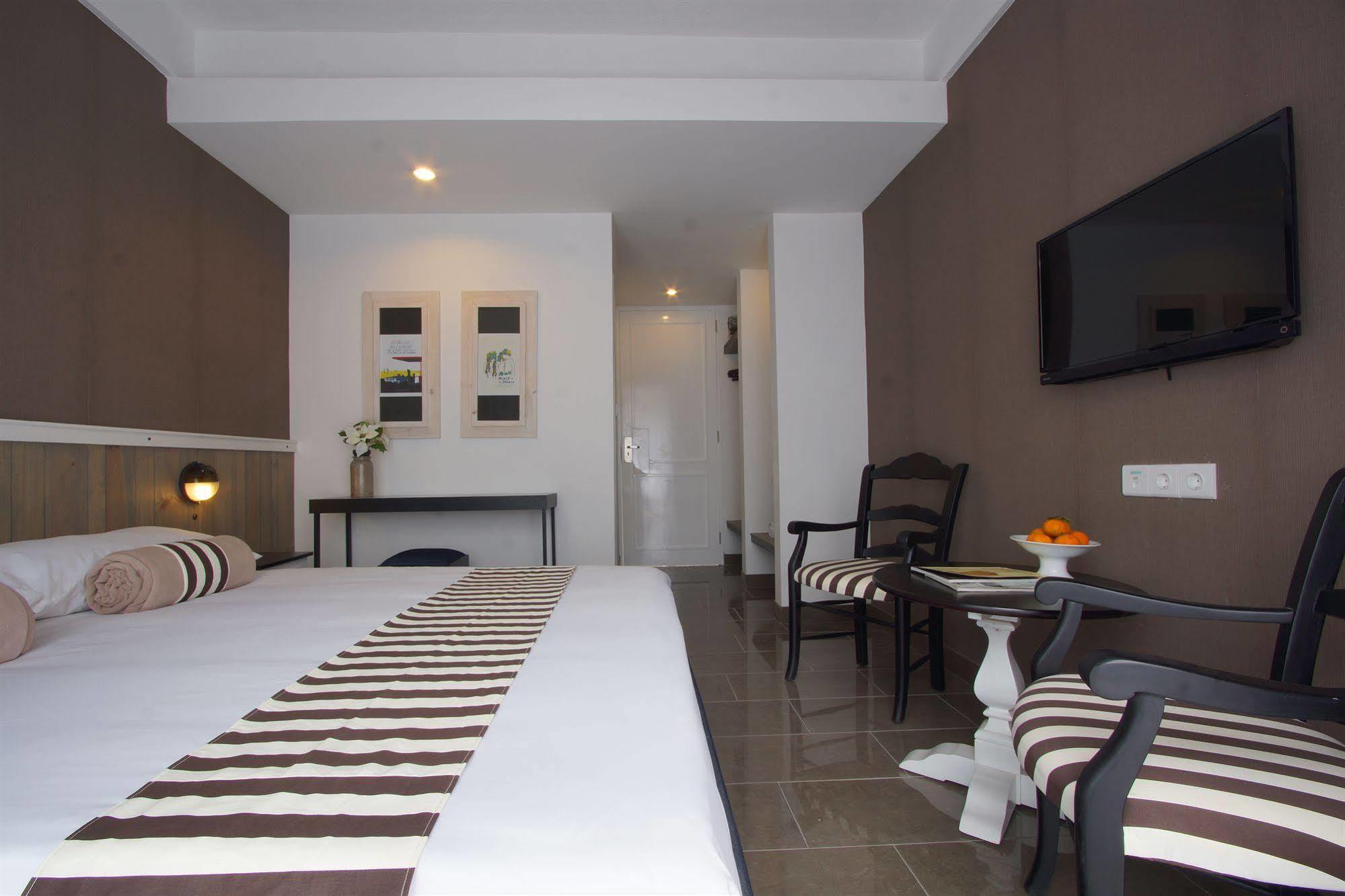 7 Bidadari Boutique Hotel Seminyak  Bagian luar foto