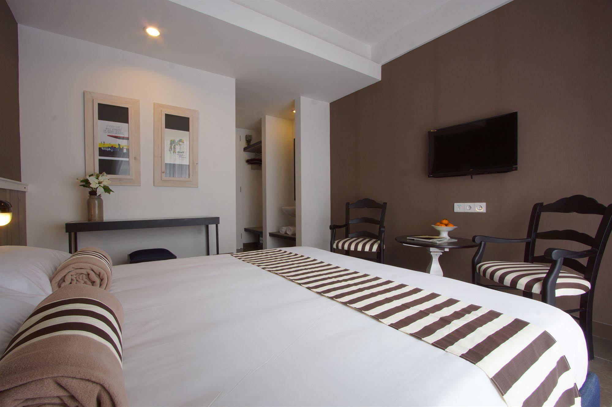 7 Bidadari Boutique Hotel Seminyak  Bagian luar foto