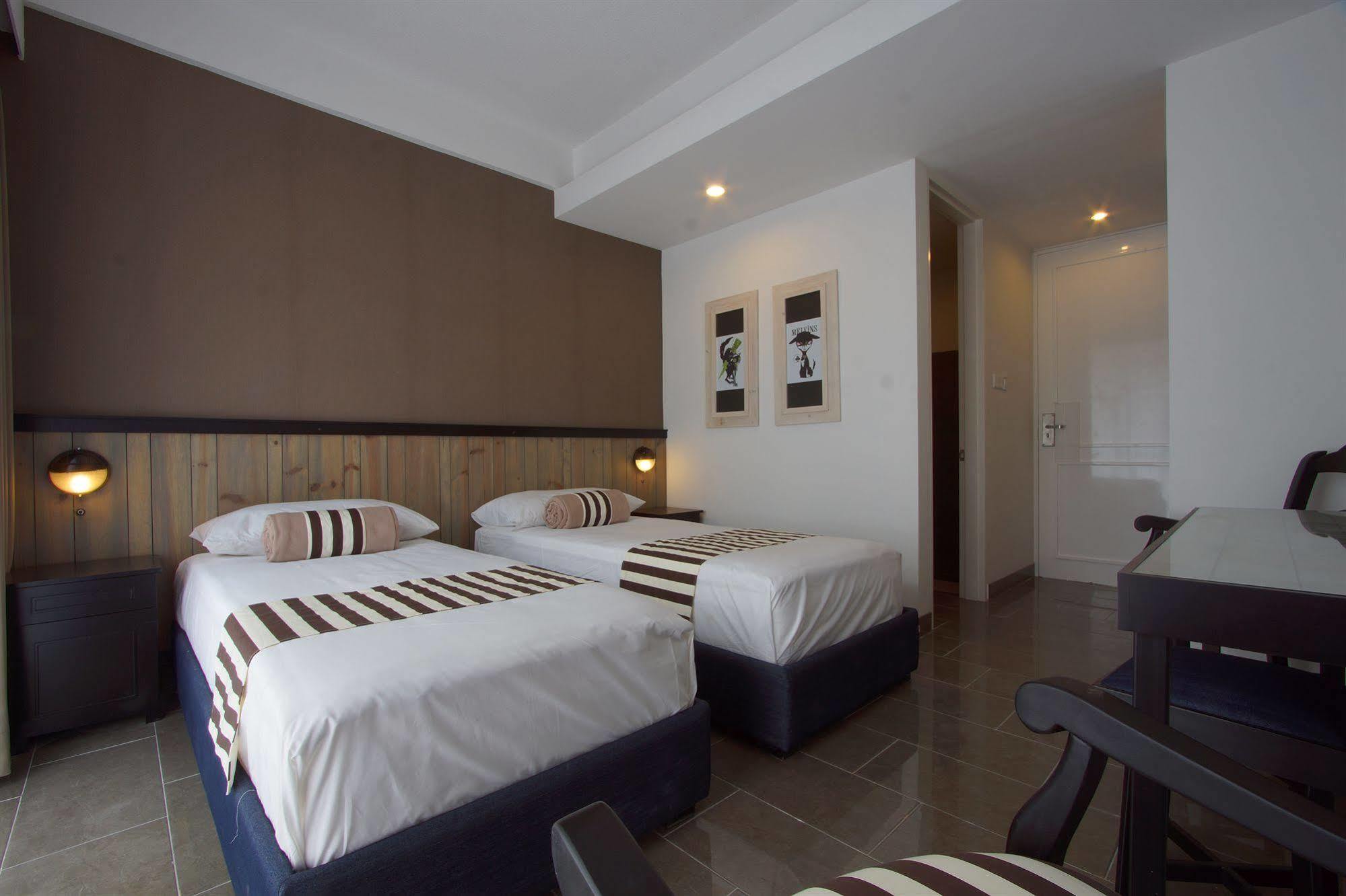 7 Bidadari Boutique Hotel Seminyak  Bagian luar foto