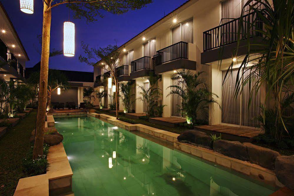 7 Bidadari Boutique Hotel Seminyak  Bagian luar foto